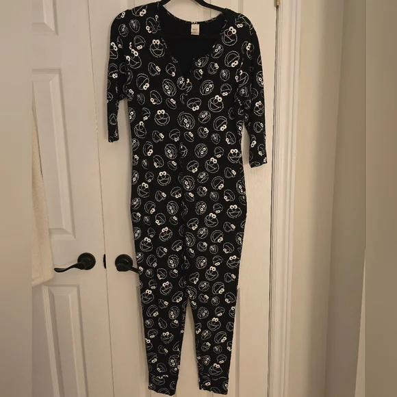 Limited Edition Sesame Street Smash & Tess Romper - Picture 2 of 5